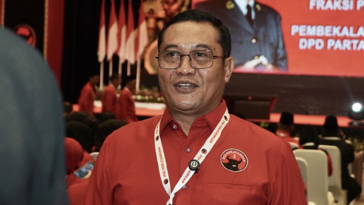 Suasana Bimtek Fraksi PDIP di Bali membahas DBHCHT dan penguatan BUMD