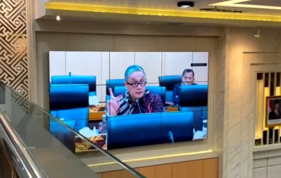 Rapat Komisi VII DPR dengan Kementerian Perindustrian membahas Dewan Kawasan Industri dan pelibatan masyarakat lokal