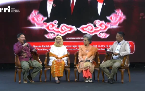 Pembicara menekankan keteladanan dalam menanamkan nilai Pancasila kepada generasi muda