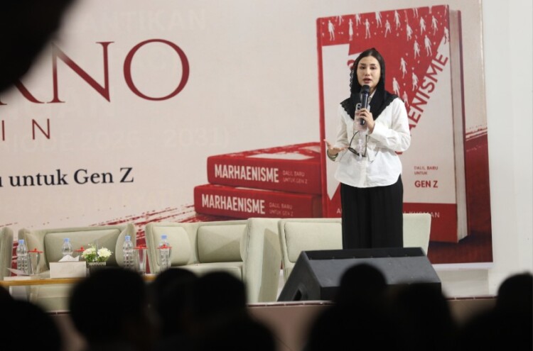 Novita Hardini memberi sambutan di Soekarno Talk-In, Wisma Perjuangan Magetan, 28 Juni 2026