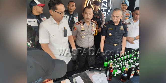 Polisi menggeledah tempat hiburan malam Phantom di Medan