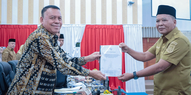 Rapat paripurna DPRD Sergai saat penyerahan Ranperda Pertanggungjawaban APBD 2025