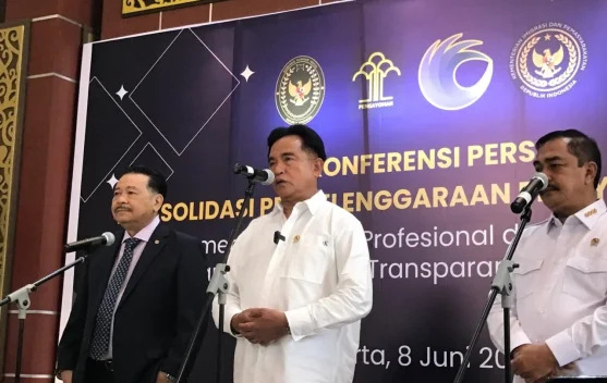 Menteri Yusril dan Menimipas Agus umumkan rencana kanal pengaduan terintegrasi di Jakarta