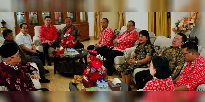 Wali Kota Pematangsiantar Wesly Silalahi menerima kunjungan Bupati Bener Meriah untuk serah terima bantuan