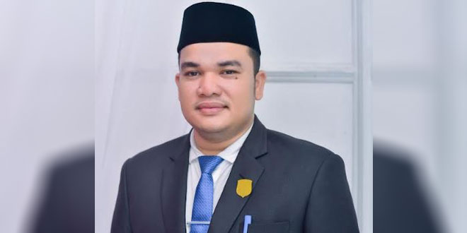 Ilustrasi siswa menerima bantuan pendidikan PIP di sekolah