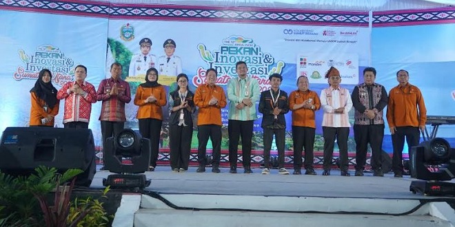Pembukaan Pekan Inovasi dan Pencanangan Sensus Ekonomi 2026 di Open Stage Prapat