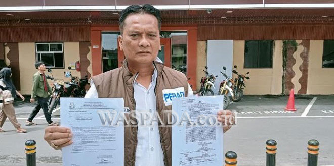 Kuasa hukum Kenko Easy Gel di kantor kepolisian memastikan pelimpahan berkas