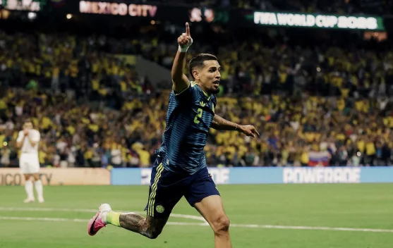 Pemain Kolombia merayakan gol saat melawan Uzbekistan di Mexico City Stadium