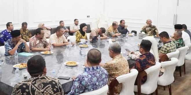 Rapat penanganan banjir di Rumah Dinas Bupati Langkat 18 Juni 2026
