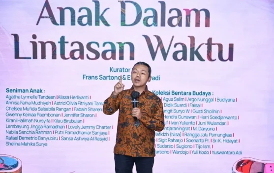 Wakil Menteri Pendidikan Dasar dan Menengah Fajar Riza Ul Haq berbicara tentang peran seni untuk anak