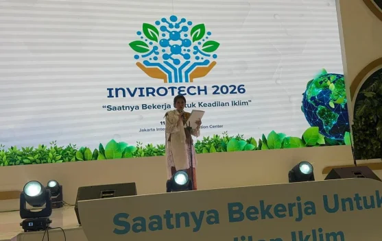 Perempuan berdiskusi tentang gaya hidup ramah lingkungan dalam talkshow di Jakarta