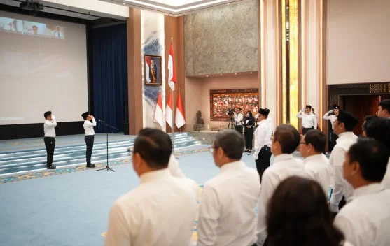 Upacara Hari Lahir Pancasila di Kemenko Perekonomian dengan pembacaan amanat Sekretaris Kemenko