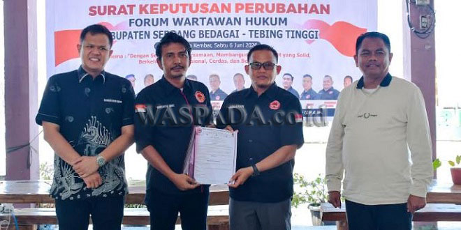 Peserta Rakerda Forwakum Sergai-Tebing Tinggi di Pantai Cemara Kembar