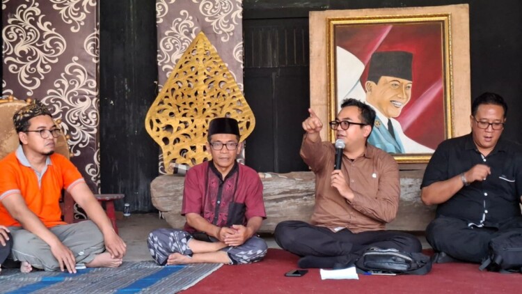 Peserta sarasehan budaya di Arena Seni Balai Kebudayaan Kota Kediri