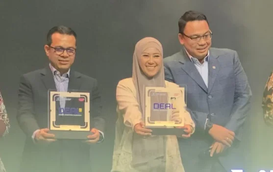 Menteri Komunikasi dan Digital Meutya Hafid menyampaikan sambutan peluncuran DEAL 2026 di Jakarta, 23 Juni 2026