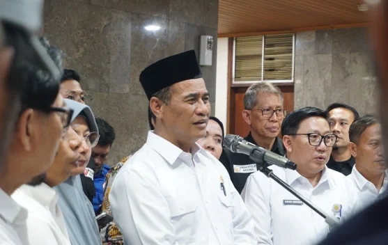 Menteri Pertanian dan perwakilan peternak membahas harga telur Rp26.500 per kg