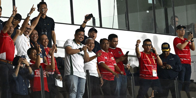 Timnas U19 merayakan gol di Stadion Utama Sumatera Utara