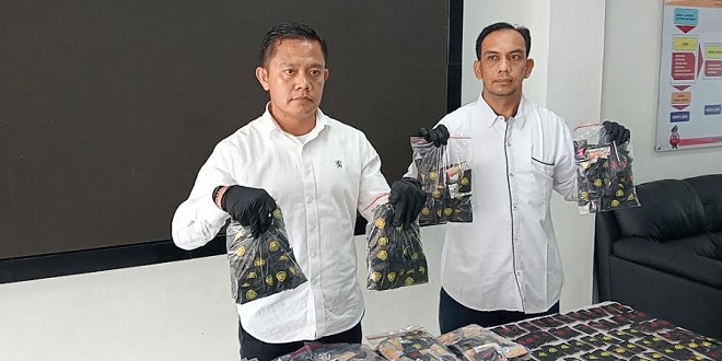 Barang bukti 2.000 bungkus Vape Getar yang disita polisi di Asahan