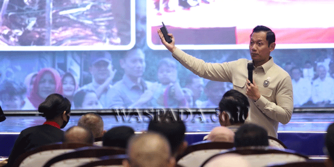 Menko AHY menutup Rakernas APEKSI XVIII di Medan, 2 Juli 2026
