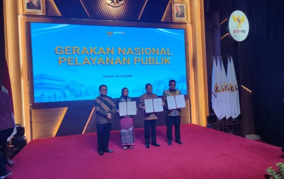Menteri PANRB Rini Widyantini mencanangkan GNPP di Kantor Kementerian PANRB Jakarta