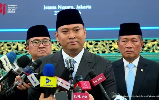 Sudaryono saat dilantik sebagai Kepala Badan Gizi Nasional di Istana Negara