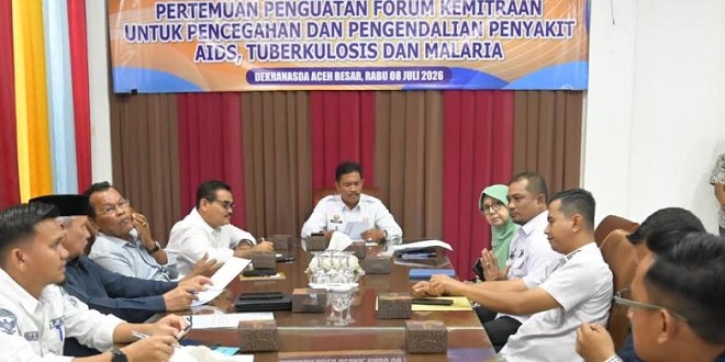 Wakil Bupati Aceh Besar Drs H Syukri A. Jalil pada pertemuan forum kemitraan PP ATM, 8 Juli