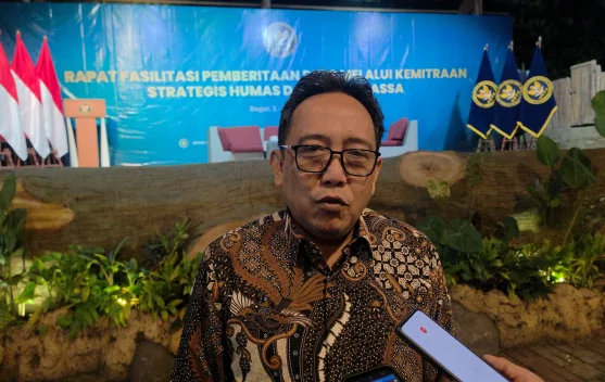Rapat DKPP atau simbol lembaga DKPP membahas aduan etika penyelenggara pemilu