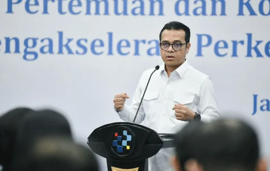 Ilustrasi pusat data dan compute cluster untuk mendukung pengembangan AI di Indonesia