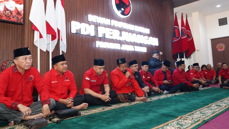 Tasyakuran relokasi kantor DPD PDI Perjuangan Jawa Timur dan peringatan 30 tahun Kudatuli