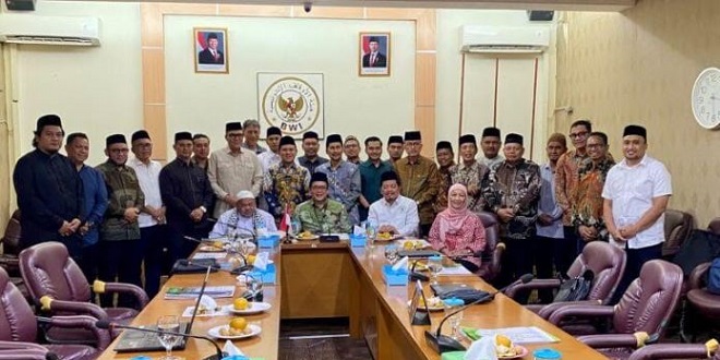 Wagub Aceh dan ulama bertemu Wakil Ketua BWI di kantor BWI Jakarta