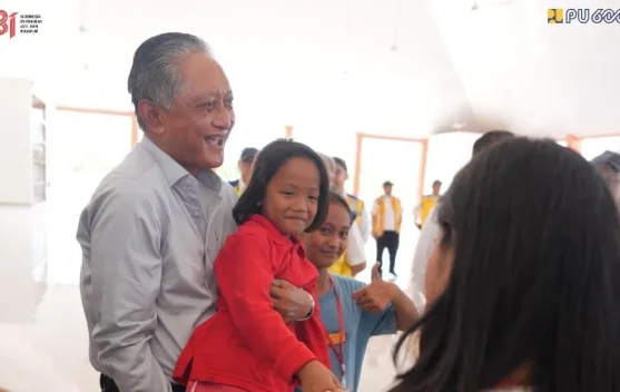 Menteri PU Dody Hanggodo meninjau Sekolah Rakyat Terintegrasi 1 Kota Semarang