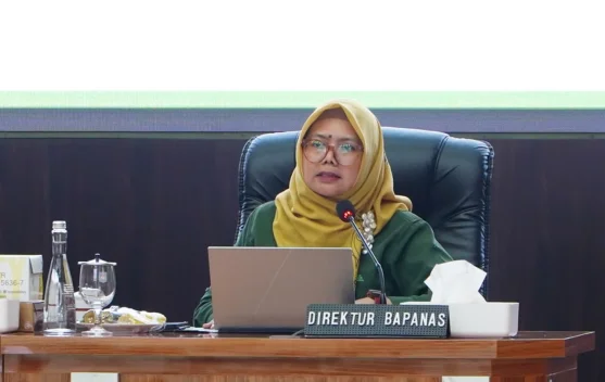 Ilustrasi penyaluran bantuan pangan dan pemutakhiran data DTSEN versi 3