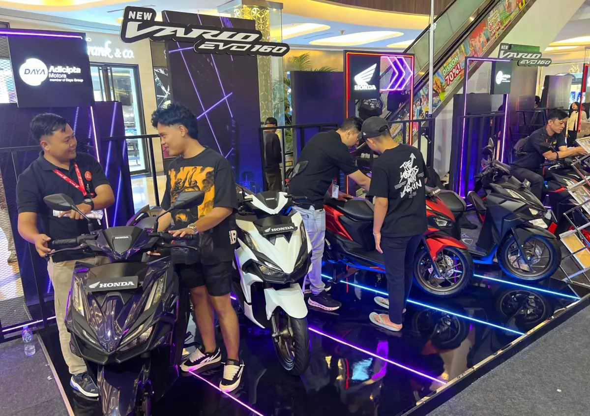 New Honda Vario Evo 160 dipamerkan di booth Trans Studio Mall Bandung