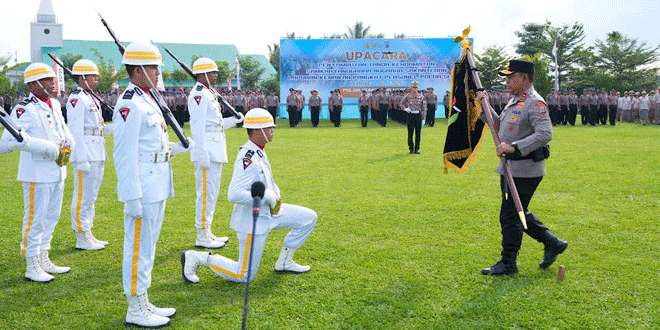Kapolda Sumut Irjen Whisnu pimpin upacara kenaikan pangkat dan terima Nugraha Sakanti