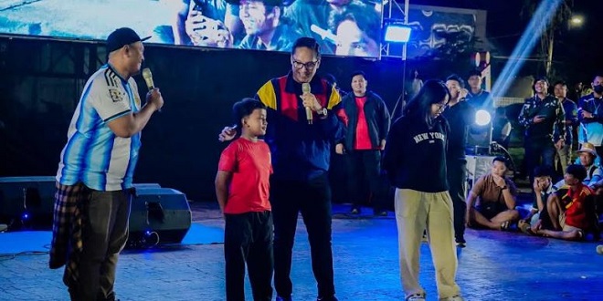 Wali Kota Medan Rico Waas menghadiri nobar final Piala Dunia 2026 di Kebun Bunga Medan
