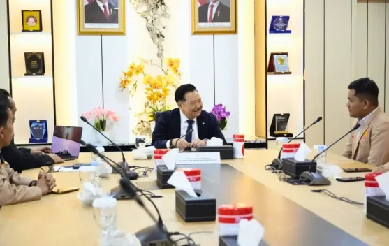 Wamenko Otto Hasibuan menerima audiensi Permahi untuk bahas penguatan peran paralegal