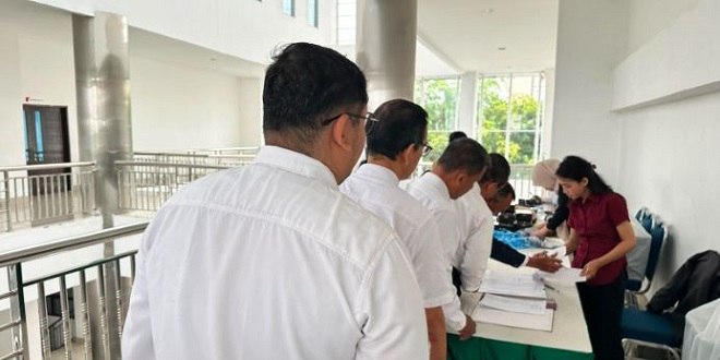 Ilustrasi seleksi calon anggota KPID Sumatera Utara di ruang rapat