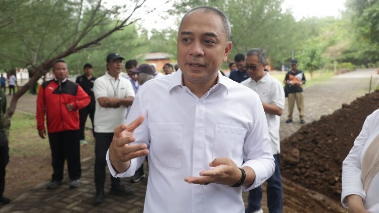 Kerumunan penonton konser Denny Caknan saat soft launching SUBEC yang memicu kepadatan