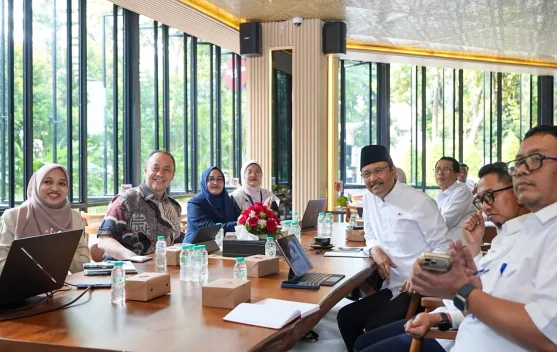 Anak-anak Sekolah Rakyat mengikuti kegiatan pengenalan dan pemetaan talenta