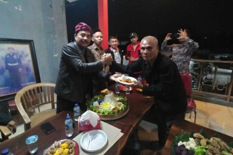 Ketua DPRD Nganjuk Tatit Heru memimpin refleksi Kudatuli di Payaman