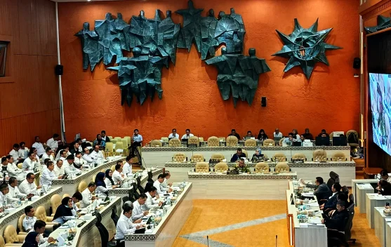 Rapat Komisi V DPR dan Kemenhub membahas penanganan kendaraan ODOL di Kompleks Parlemen Senayan