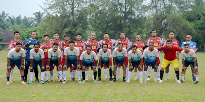 Pertandingan Korpri Dambaan FC melawan PS Perpapi di Lapangan Paya Pinang