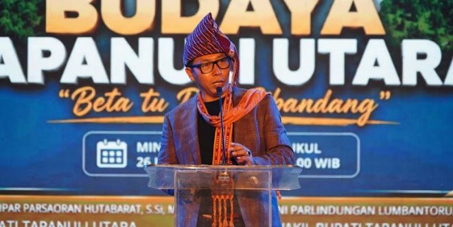 Bupati Tapanuli Utara mempromosikan Pulau Sibandang di Panggung Budaya PRSU