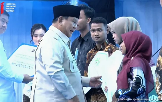 Presiden Prabowo menghadiri akad massal KPR FLPP di Kabupaten Batang