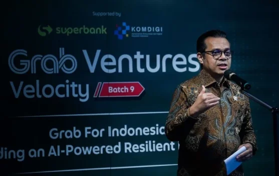 Wamenkomdigi Nezar Patria berbicara soal strategi rantai pasok AI di acara Grab Venture Velocity