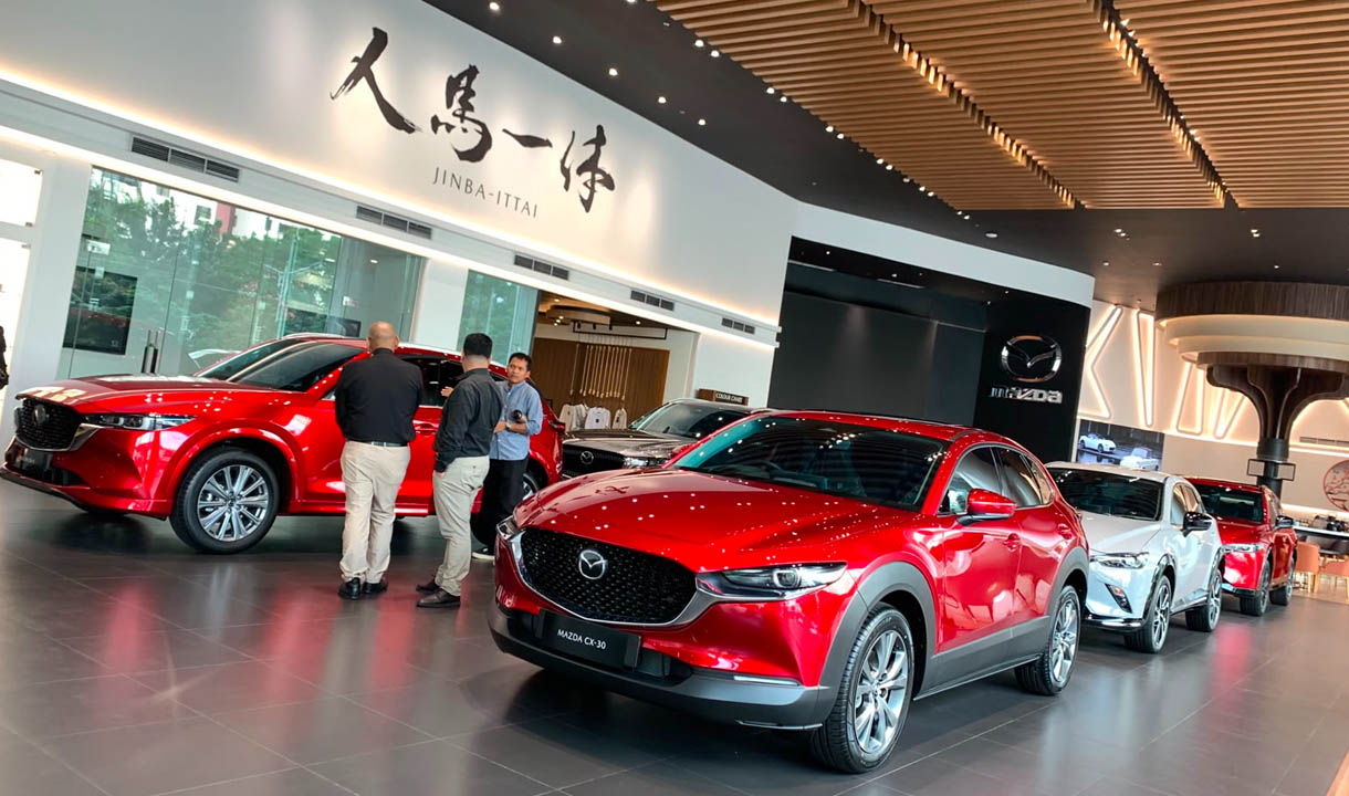 Mazda pamerkan model baru dan program penjualan di GIIAS 2026