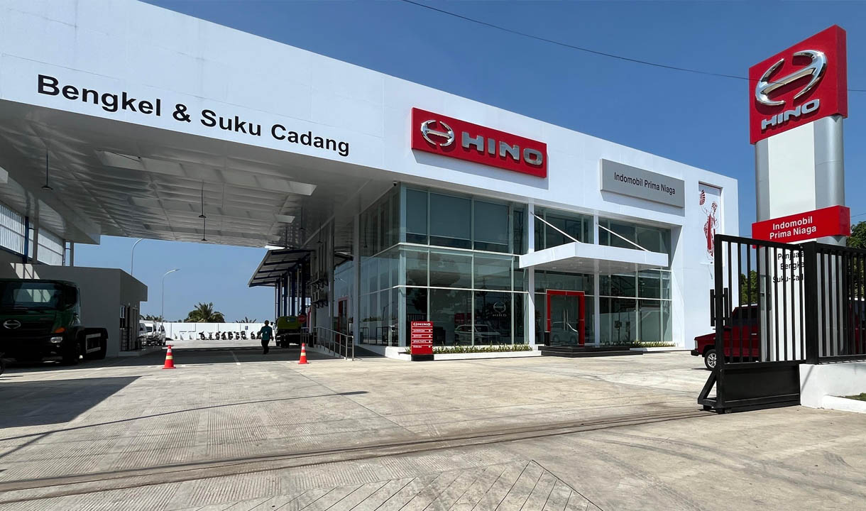 Dealer Hino Banyuwangi dengan fasilitas 3S dan service bay