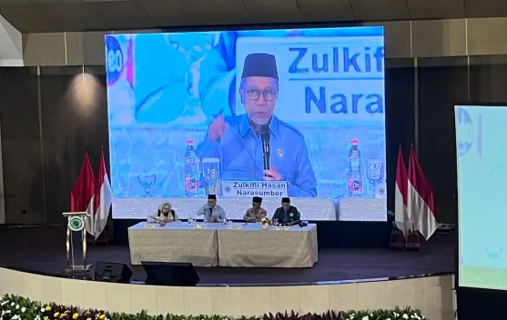 Ilustrasi program Makan Bergizi Gratis di lingkungan sekolah dan pondok pesantren