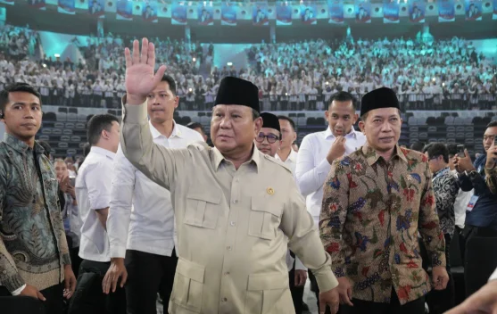 Presiden Prabowo berbicara saat puncak Harkopnas ke-79 di Indonesia Arena Jakarta