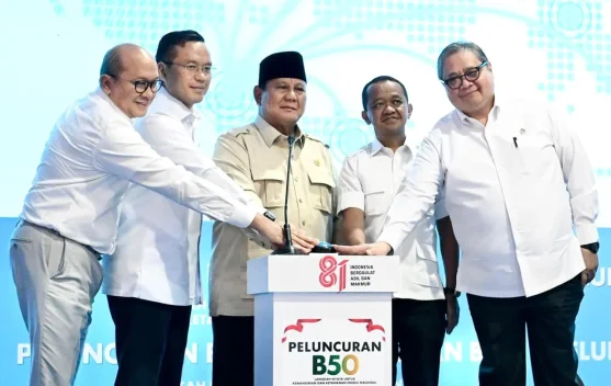 Peluncuran Mandatori B50 di Rest Area KM 57 Karawang saat Presiden dan Menteri ESDM hadir